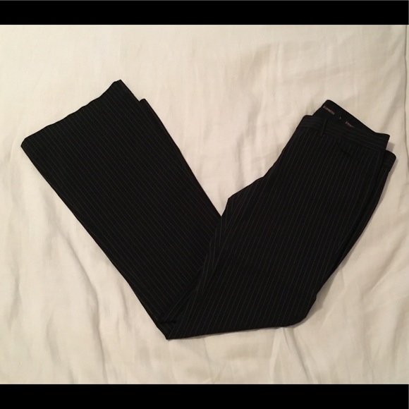 Express Editor Pants - Picture 2 of 3